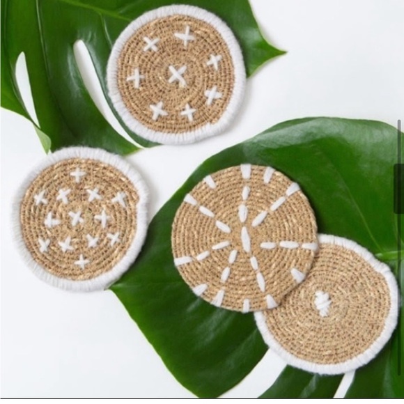 BLOOMINGVILLE Woven Seagrass Coasters - Picture 4 of 10